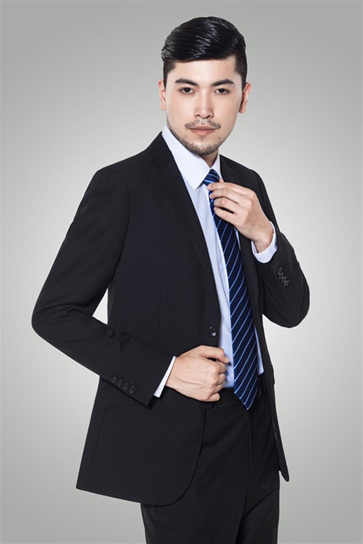 冯雅筑调色与视觉增强负责人